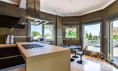 Revente - Villa - Benissa - Benissa Centro