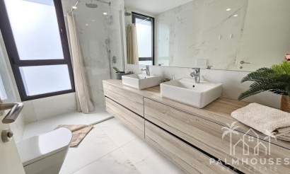 Revente - Apartment - Benidorm - Benidorm Centro