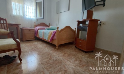 Revente - Apartment - Torrevieja - Paseo maritimo