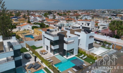 Venta - Villa - Torrevieja - Torreta Florida