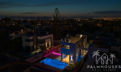 Venta - Villa - Torrevieja - Torreta Florida