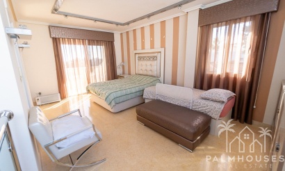 Revente - Villa - Torrevieja - Torrevieja Centro