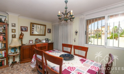 Revente - Villa - Orihuela - Orihuela Costa