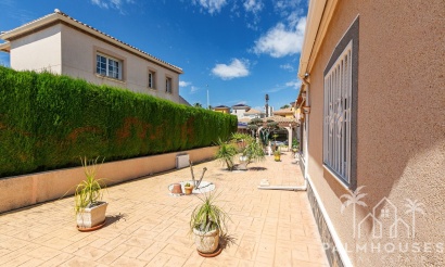 Revente - Villa - Orihuela - Orihuela Costa