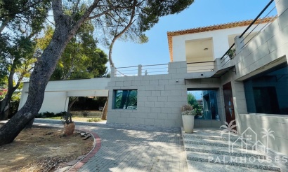 Revente - Villa - Denia - Denia Centro
