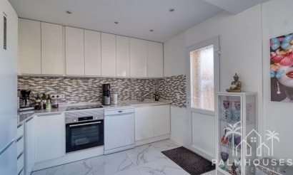 Resale - House - Benijofar