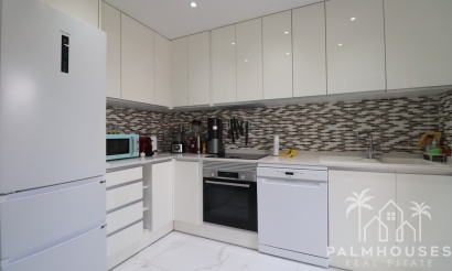 Resale - House - Benijofar