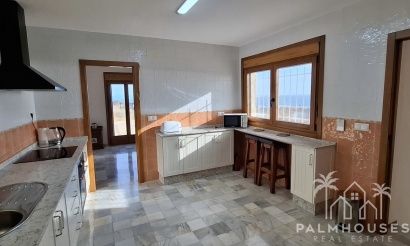 Resale - Villa - Mojacar
