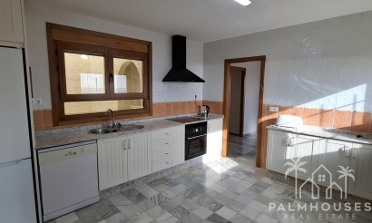 Resale - Villa - Mojacar