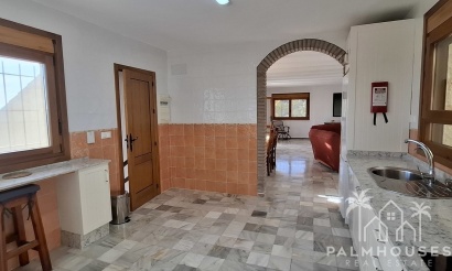 Resale - Villa - Mojacar
