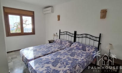 Resale - Villa - Mojacar