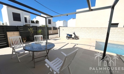 Venta - Villa - Ciudad Quesada - Pueblo bravo