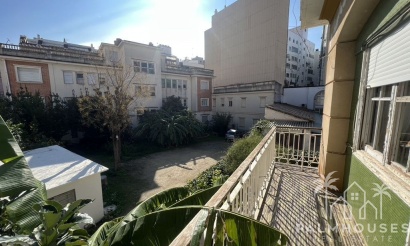 Revente - Villa - Denia - Denia Centro