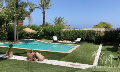 Revente - Villa - Denia - Denia Centro