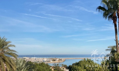 Revente - Villa - Denia - Denia Centro