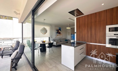 Resale - Villa - San Miguel de Salinas - Inland