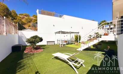 Resale - Villa - San Miguel de Salinas - Inland