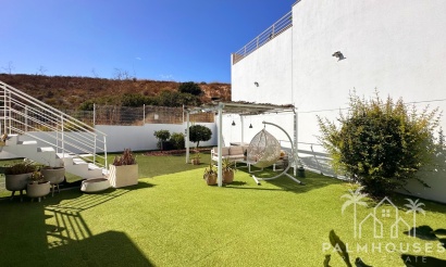 Resale - Villa - San Miguel de Salinas - Inland