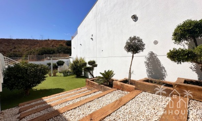 Resale - Villa - San Miguel de Salinas - Inland