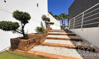 Resale - Villa - San Miguel de Salinas - Inland