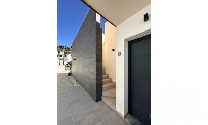 Resale - Villa - San Miguel de Salinas - Inland
