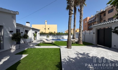 Revente - Villa - Torrevieja - Punta Prima