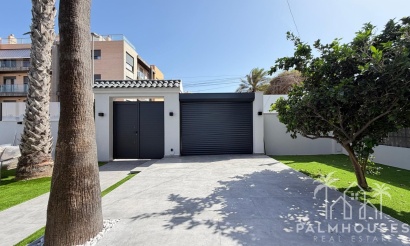 Revente - Villa - Torrevieja - Punta Prima