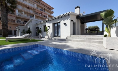 Revente - Villa - Torrevieja - Punta Prima