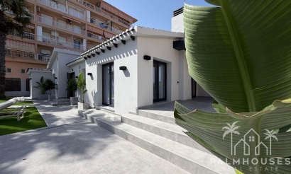 Revente - Villa - Torrevieja - Punta Prima