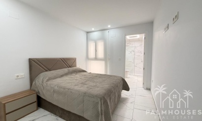Resale - Apartments - Torrevieja - Estacion de autobuses