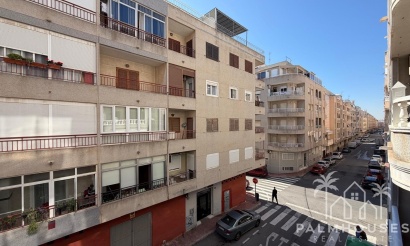 Resale - Apartments - Torrevieja - Estacion de autobuses