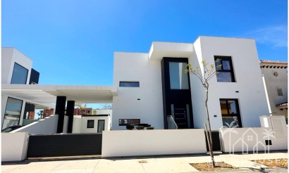 Venta - Villa - Mar Menor Golf Resort - Inland