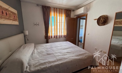 Resale - Apartments - Torrevieja