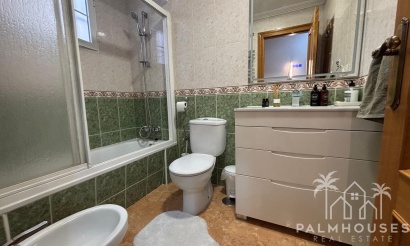 Resale - Apartments - Torrevieja
