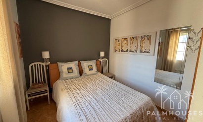 Resale - Apartments - Torrevieja