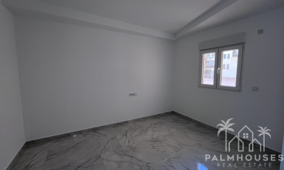 Resale - Apartments - Torrevieja