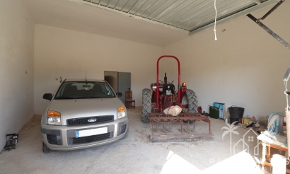 Resale - Finca - Albatera