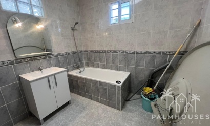 Resale - Villa - La Solana