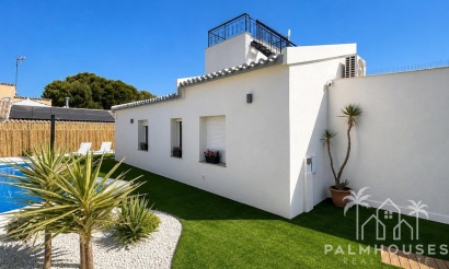 Revente - Villa - Orihuela Costa - Punta Prima