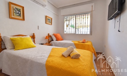 Revente - Villa - Orihuela Costa - La Zenia