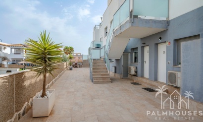 Herverkoop - Villa - Orihuela - Punta Prima
