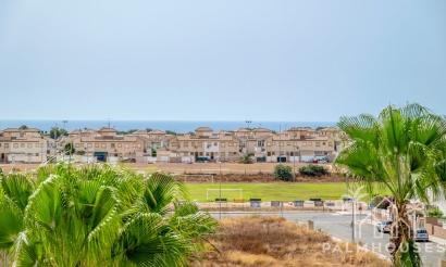 Herverkoop - Villa - Orihuela - Punta Prima