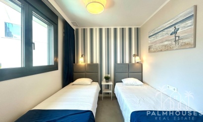 Revente - Apartment - Orihuela - Campoamor