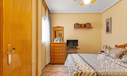 Resale - Apartments - Torrevieja - La Mata