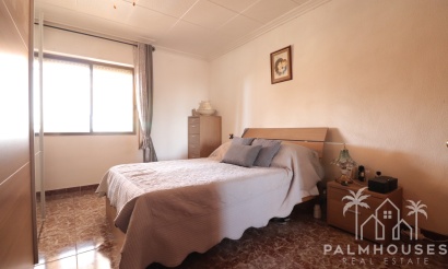 Resale - Finca - Crevillente