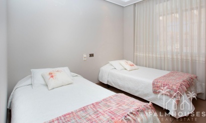Venta - Villa - Torrevieja - Torrevieja Centro