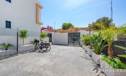 Revente - Apartment - Orihuela - Villamartin