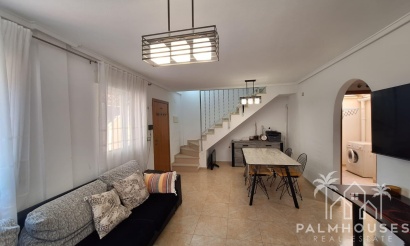 Resale - Apartments - Torrevieja - Aguas Nuevas
