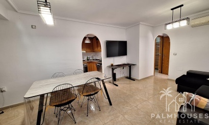 Resale - Apartments - Torrevieja - Aguas Nuevas