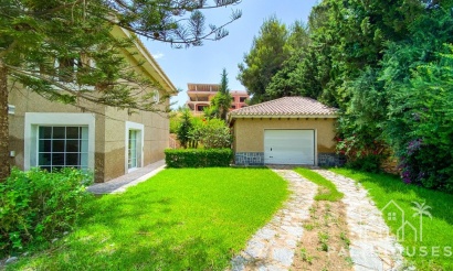 Revente - Villa - Orihuela - Villamartin